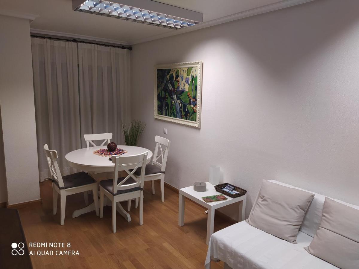 Pura Vida Apartment Águilas Екстериор снимка