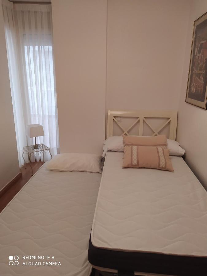 Pura Vida Apartment Águilas Екстериор снимка